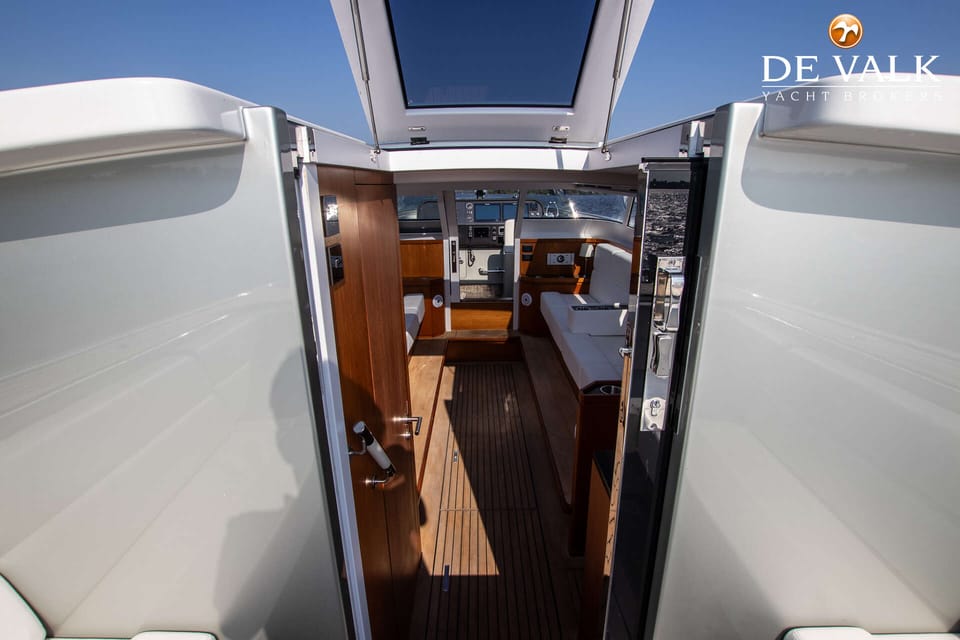 Custom Reliant X40T 2019 – Limousine Tender met 38 knopen - Foto 24