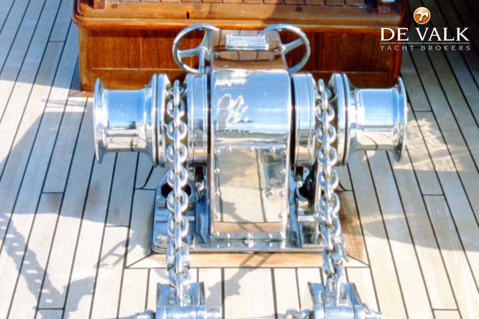Laurent Giles Motorsailer Steel 23m - Foto 10
