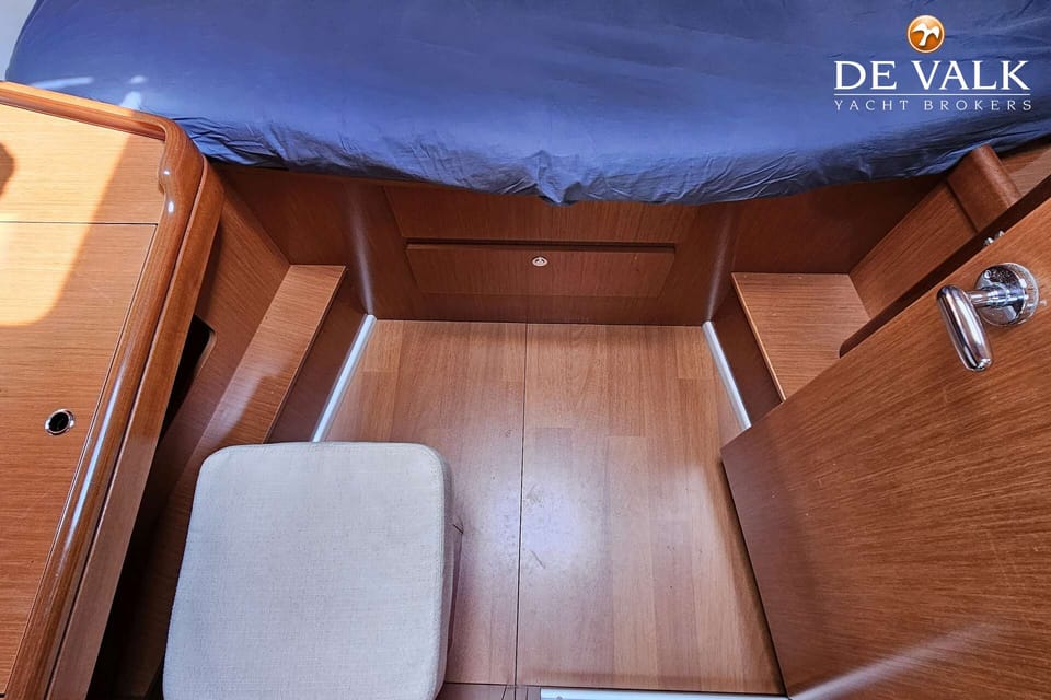Beneteau Oceanis 37 - Foto 29