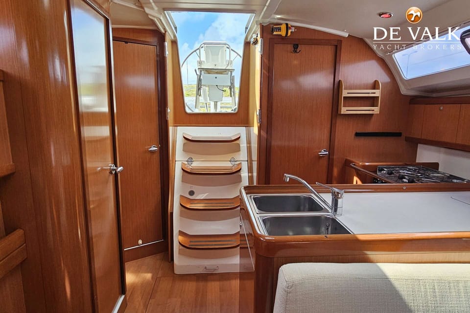 Beneteau Oceanis 37 - Foto 31