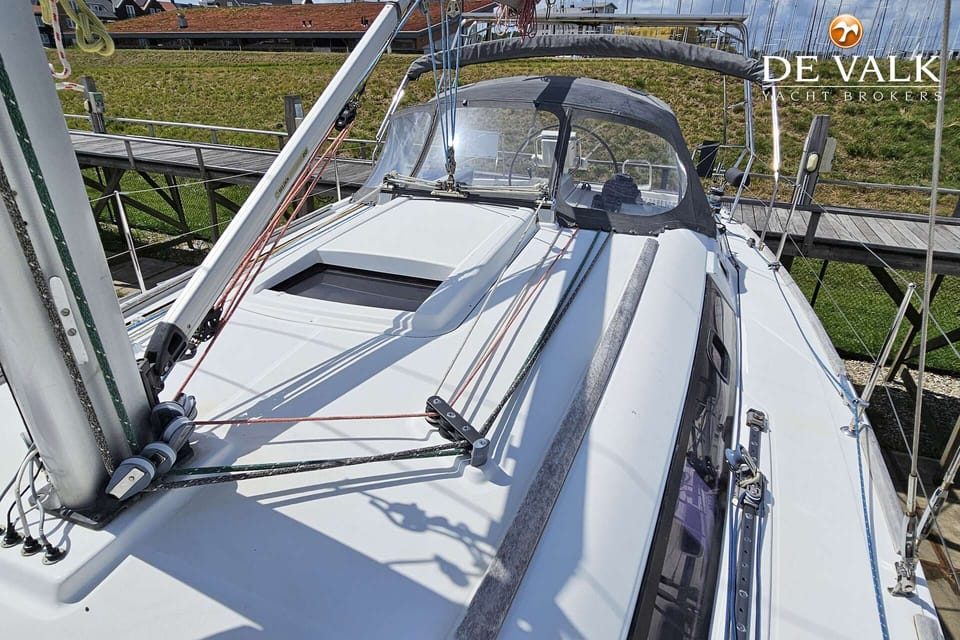 Beneteau Oceanis 37 - Foto 9