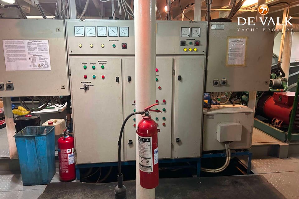 RO/PAX DOUBLE ENDED FERRY 72 M - Foto 36
