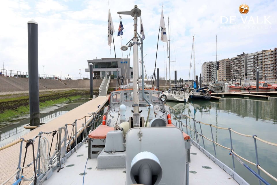 Waarschip 1076 Custom - Foto 15
