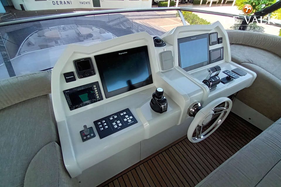 Monte Carlo Yachts MCY 70 - Foto 9