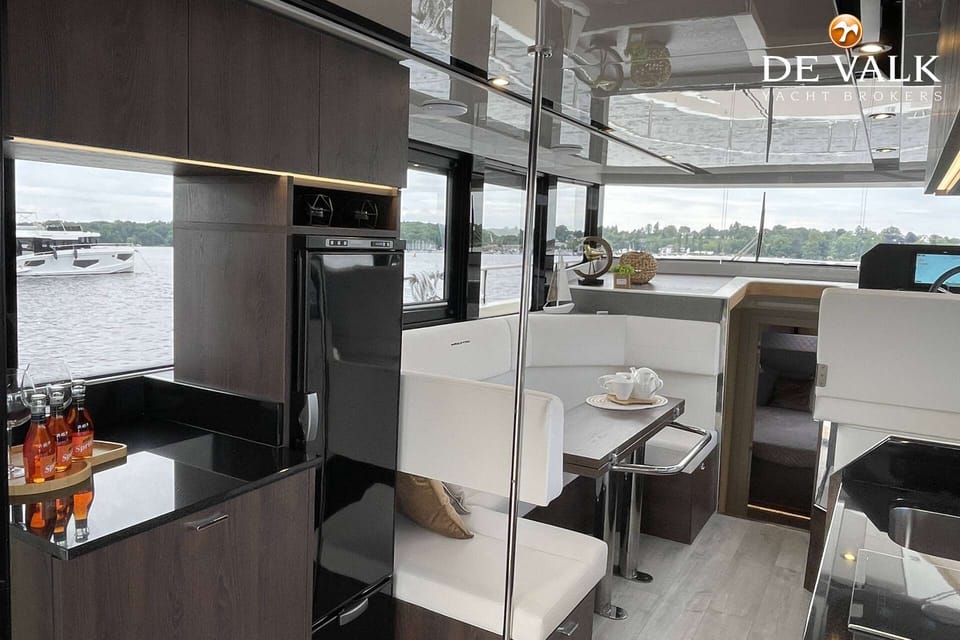 Cobra Yachts Maestro 42 - Foto 20