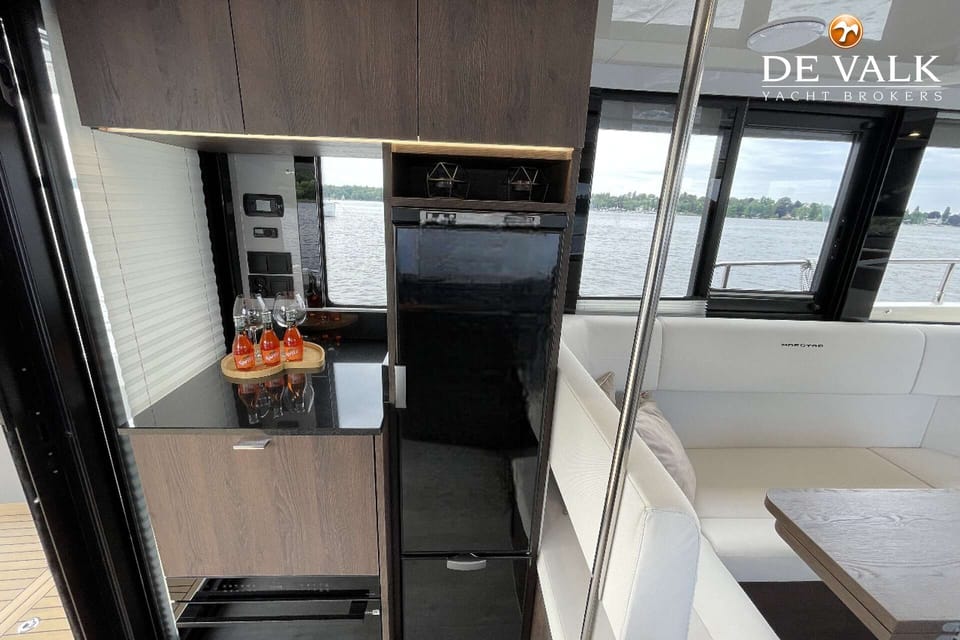Cobra Yachts Maestro 42 - Foto 25