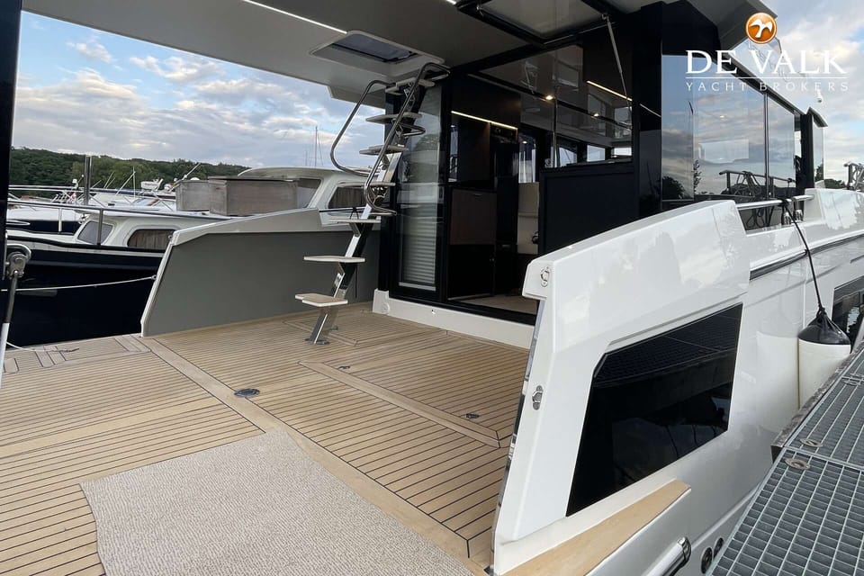 Cobra Yachts Maestro 42 - Foto 8