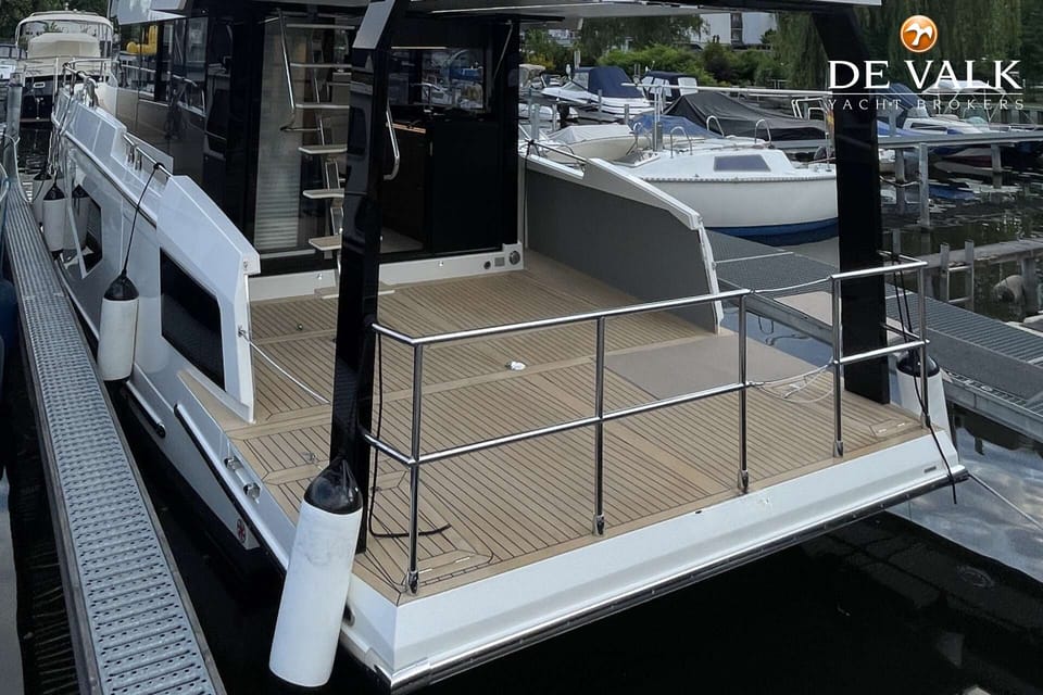 Cobra Yachts Maestro 42 - Foto 9