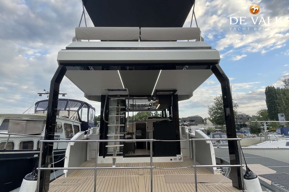 Cobra Yachts Maestro 42 - Foto 10