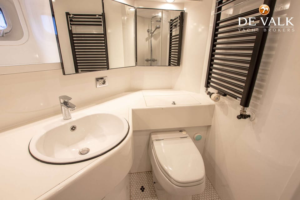 Van der Valk Explorer 25M - Foto 29