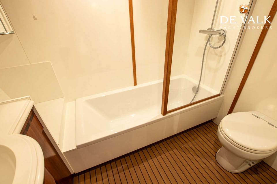 Van der Valk Explorer 25M - Foto 35