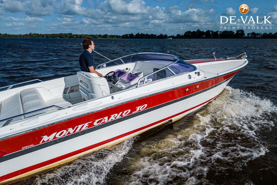 Monte Carlo Yachts Offshorer 30 - Foto 12