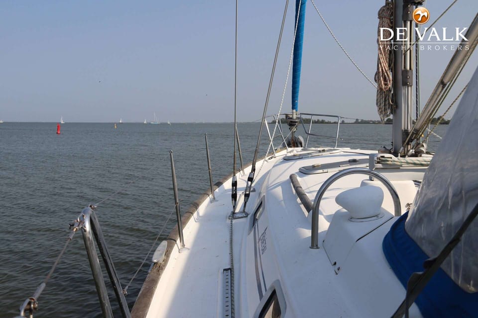 Beneteau Oceanis 411 Electric - Foto 12