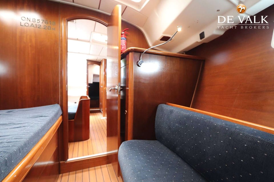Beneteau Oceanis 411 Electric - Foto 31
