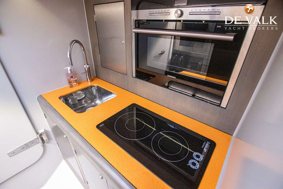 Vels 45 Launch 2014 – luxe tender met lage doorvaart - Foto 34