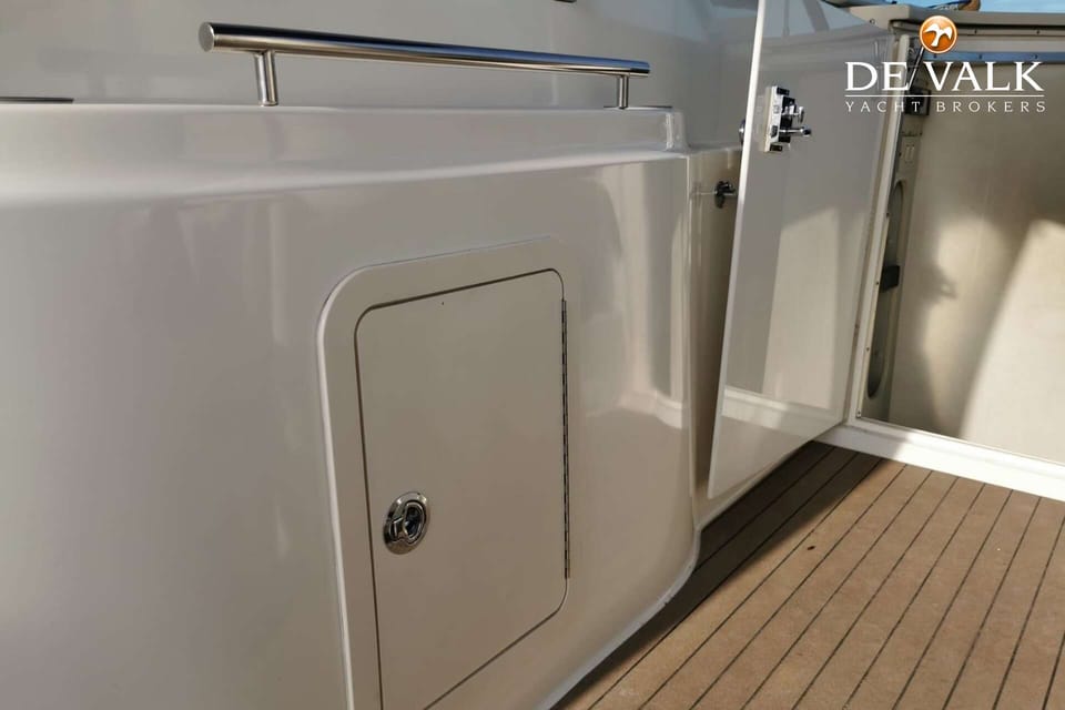 Cruisers Yachts 3075 Rogue - Foto 16