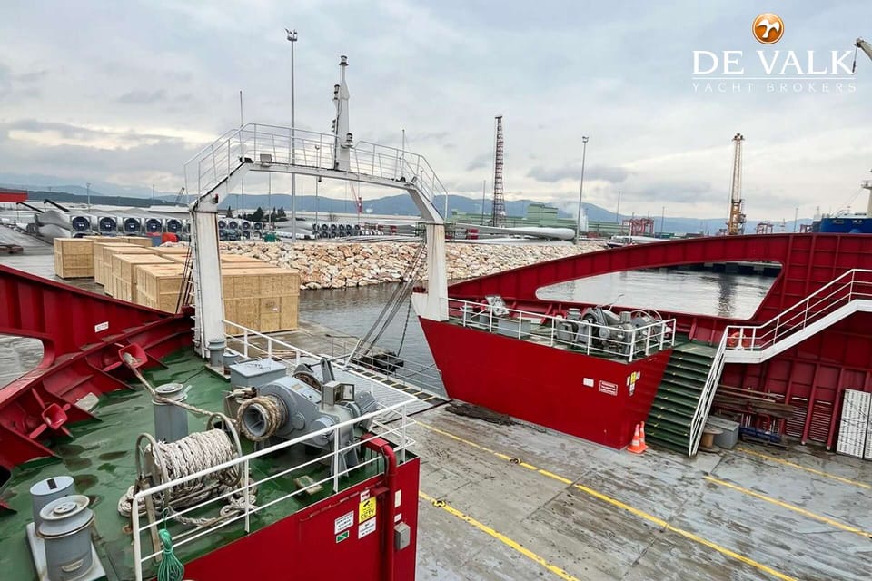 RO/RO PAX DOUBLE ENDED FERRY 90 - Foto 17