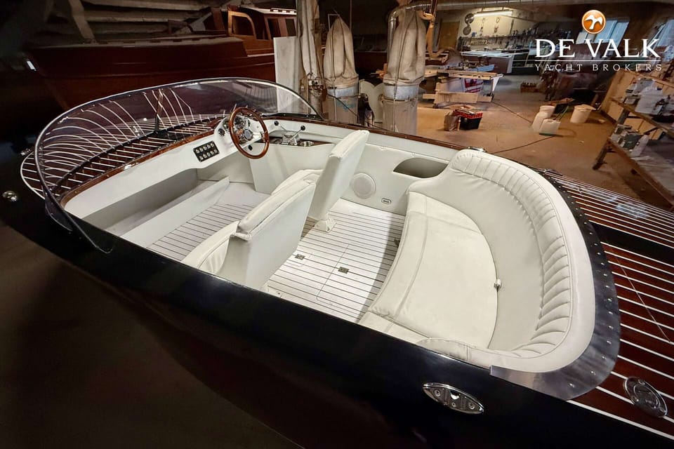 One-Off Motor Yacht - Foto 12