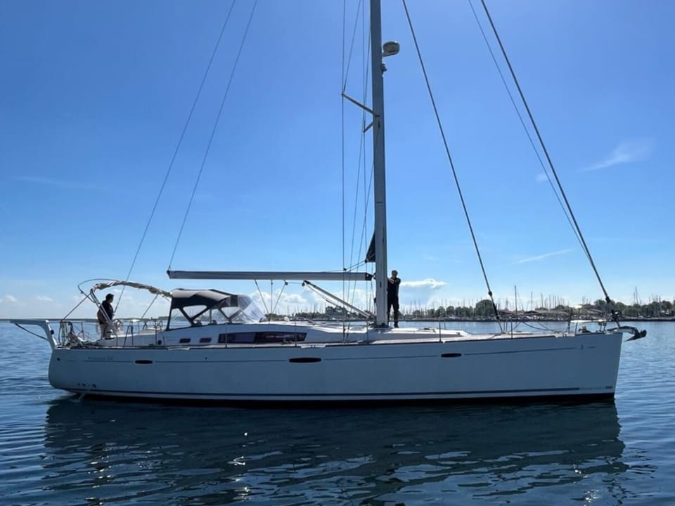Beneteau Oceanis 54 2011 – Bluewater cruiser met 3 hutten - Foto 42