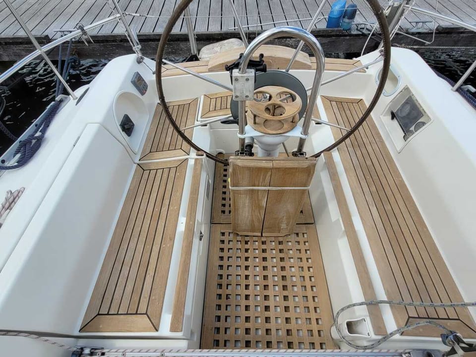 Beneteau First 32S5 1992 – Starck-design & sportief karakter - Foto 25