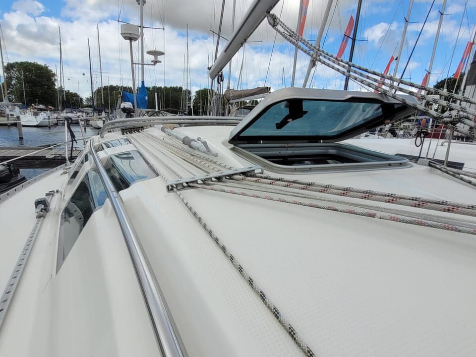 Beneteau First 32S5 1992 – Starck-design & sportief karakter - Foto 38