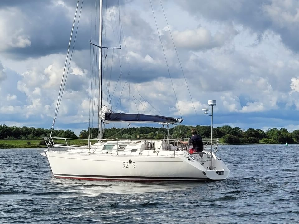 Beneteau First 32S5 1992 – Starck-design & sportief karakter - Foto 49