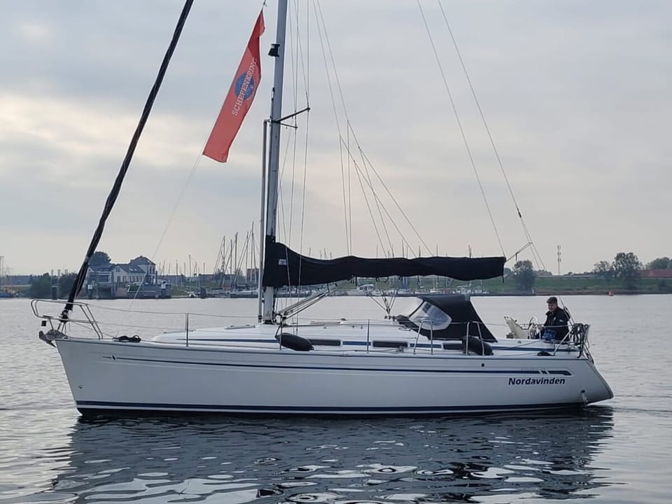Bavaria 34-2 2000 – Instapklaar zeiljacht met J&J Design-lijn - Foto 44