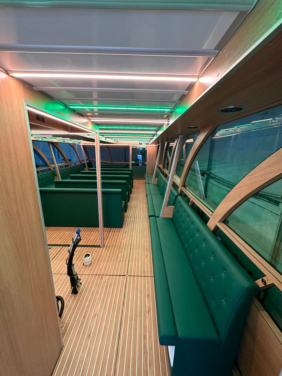 Holiday Boat Sundeck 57 Passenger Catamaran - Foto 24