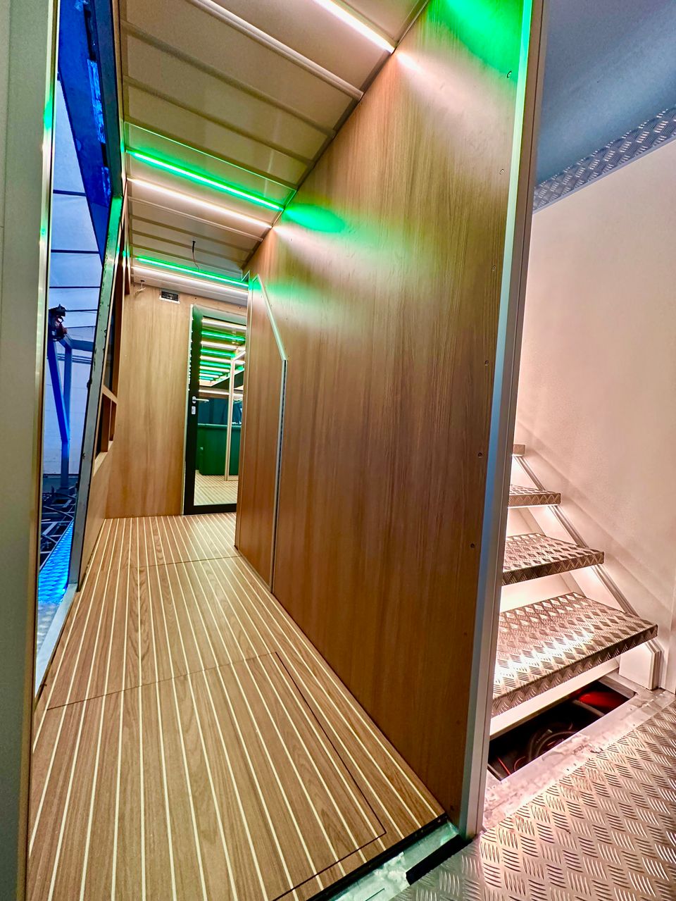 Holiday Boat Sundeck 57 Passenger Catamaran - Foto 27