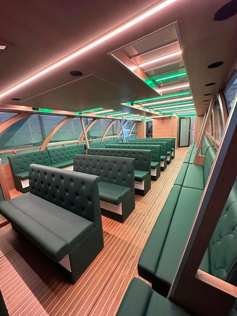 Holiday Boat Sundeck 57 Passenger Catamaran - Foto 37