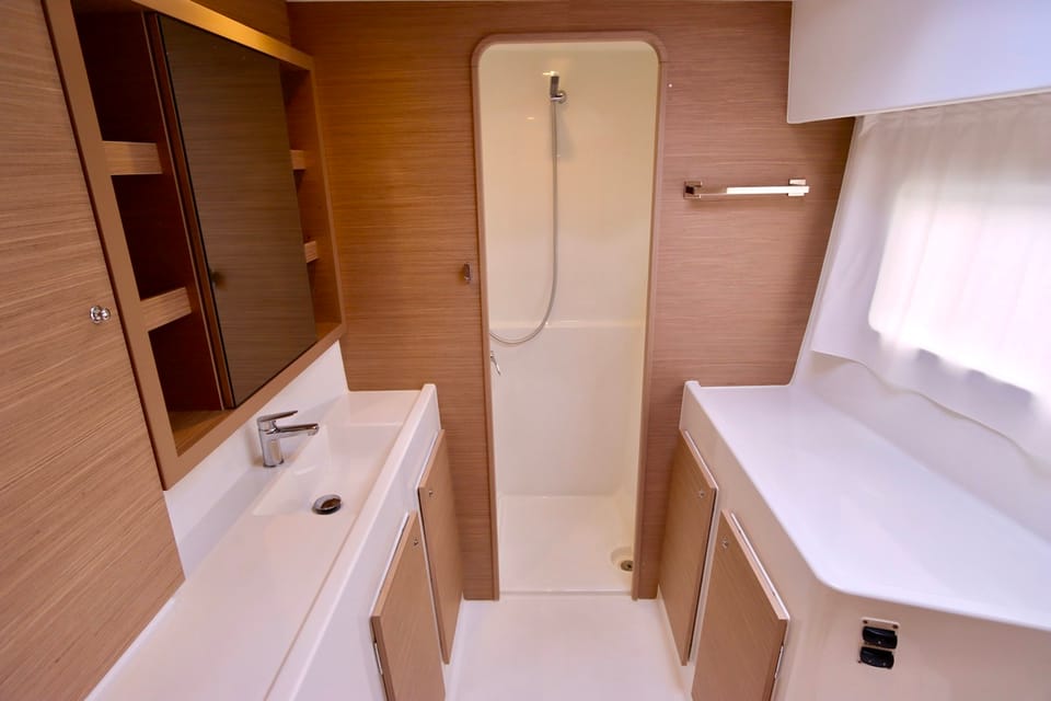 Lagoon 42 Full specs - Foto 36