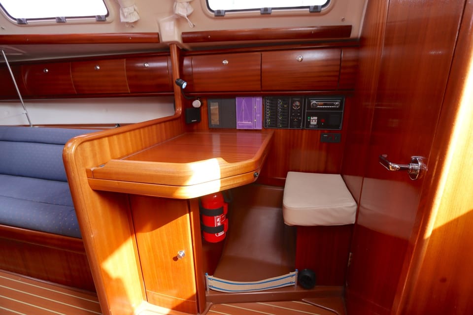 Bavaria 32 2003 – Praktisch zeiljacht met vleugelkiel - Foto 17