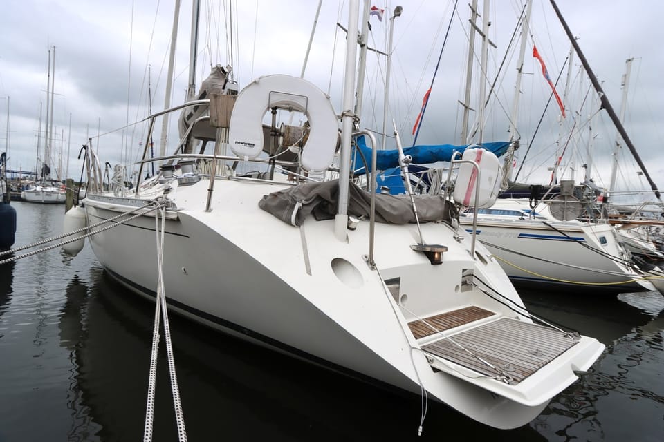 Beneteau First 41S5 1991 – Berret/Starck-ontwerp met vleugelkiel - Foto 44