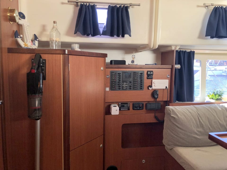 Delphia Escape 1350 (2015) – Drie hutten, boeg- en hekschroef - Foto 7