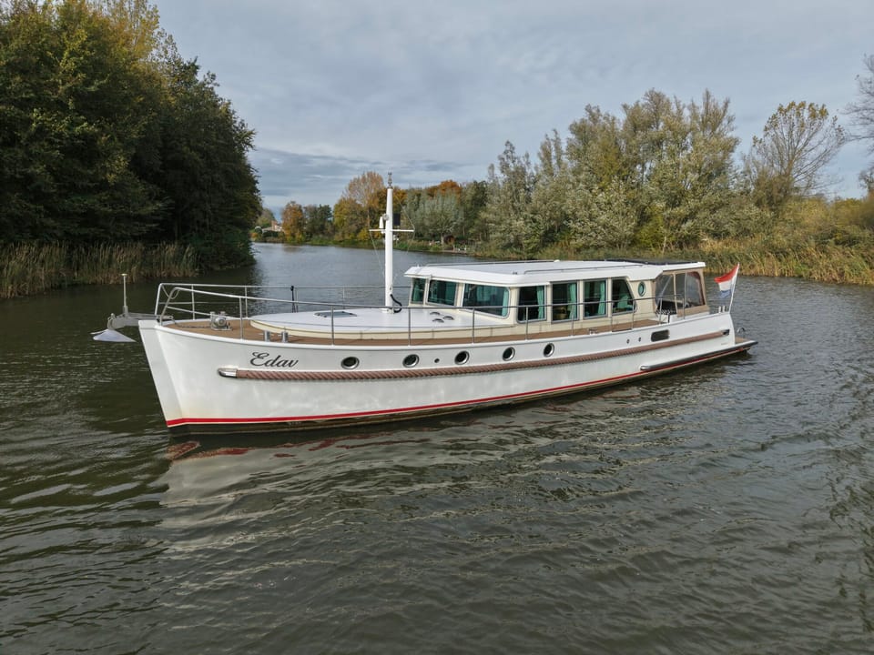 Serious Yachts Gently Low Bridge 45 Sedan - Foto 56