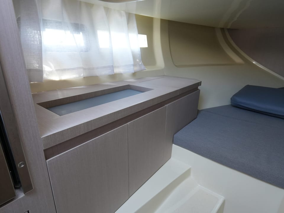 Invictus 270 CX - Foto 28
