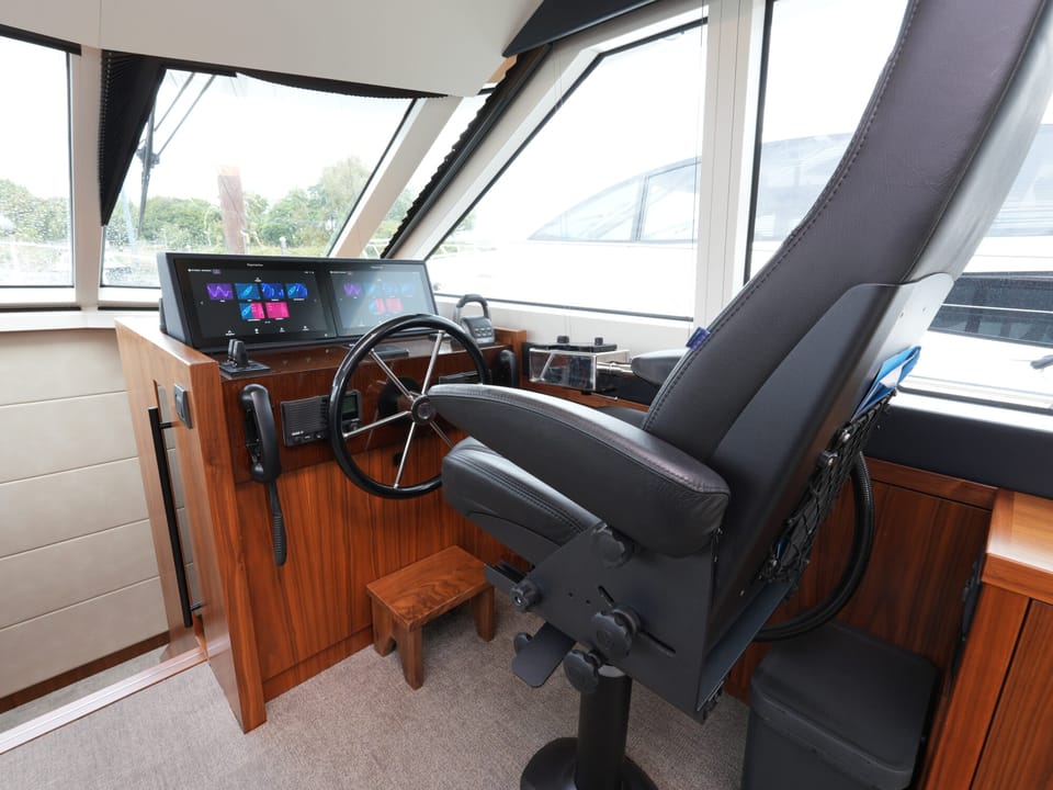 Van den Hoven Executive 15.00 MK II - Foto 36