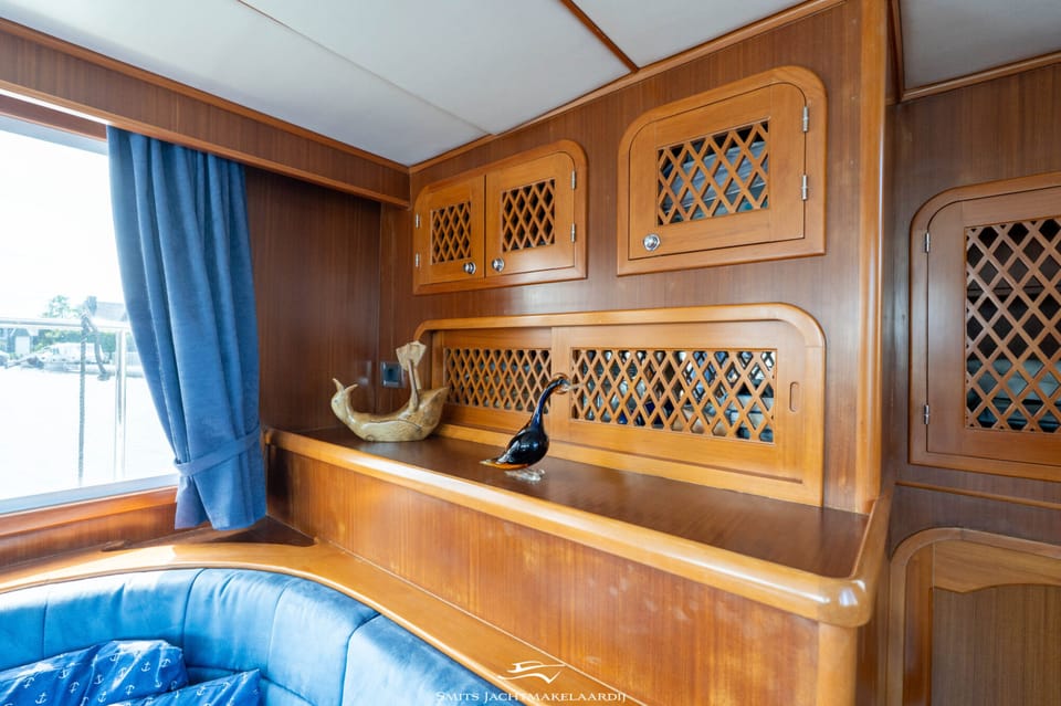 Baltic Trawler 40 Flybridge 2008 – Massief kersen interieur - Foto 7