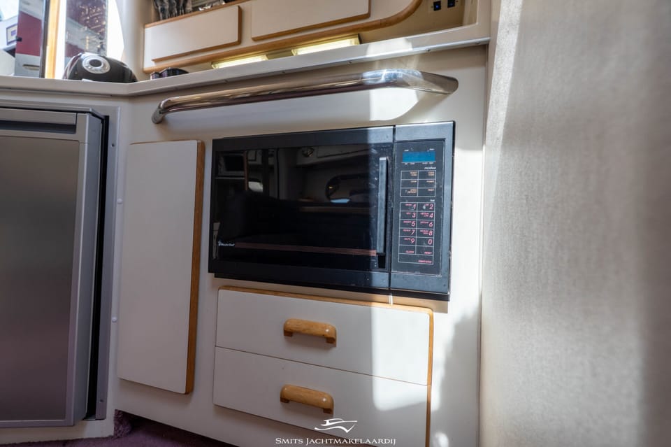 Sea Ray 370 Express Cruiser - Foto 7