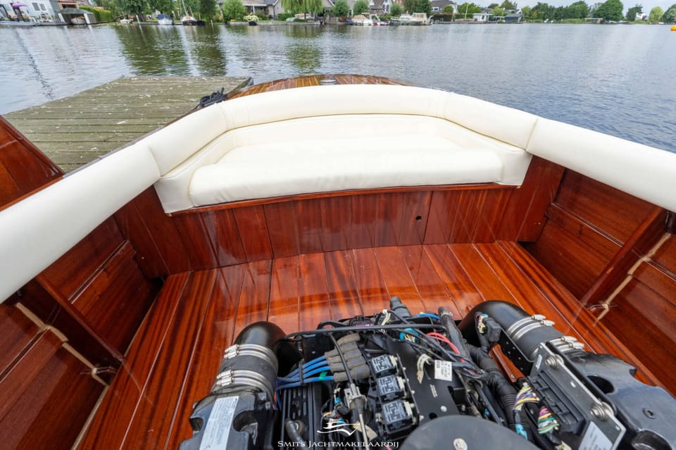 Divank Uscire 635 2010 – Mahonie V8-klassieker - Foto 34