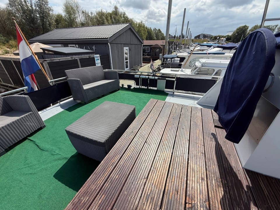 Marhen Kruiser 15.00 AK Cabrio 2004 – Ruim woonschip met mahonie afwerking - Foto 33