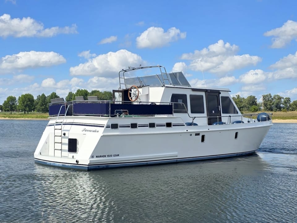 Marhen Kruiser 15.00 AK Cabrio 2004 – Ruim woonschip met mahonie afwerking - Foto 45