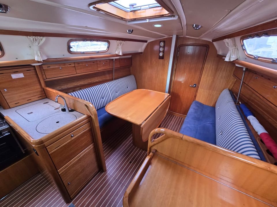 Bavaria 30 2006 – Zeewaardige cruiser met vleugelkiel - Foto 7