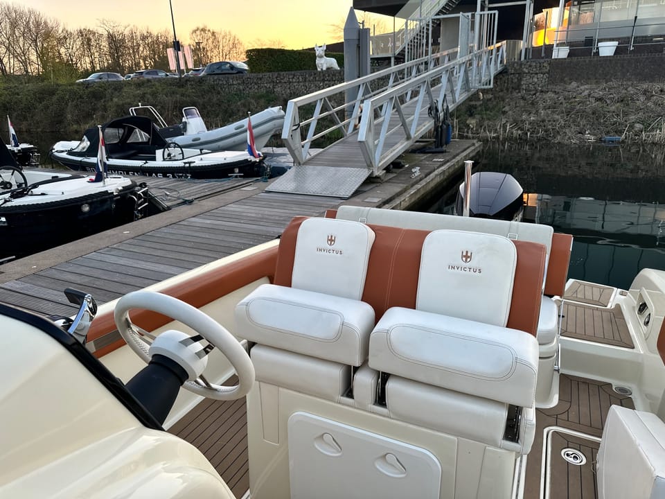 Invictus 240 FX - Foto 11