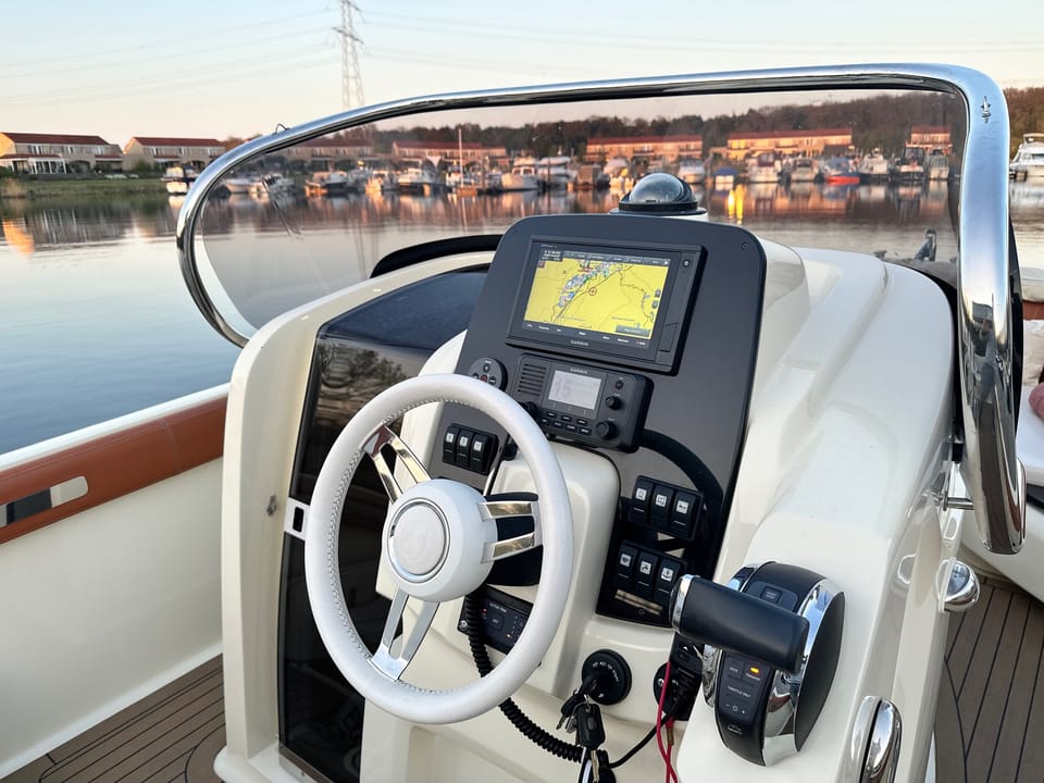 Invictus 240 FX - Foto 18