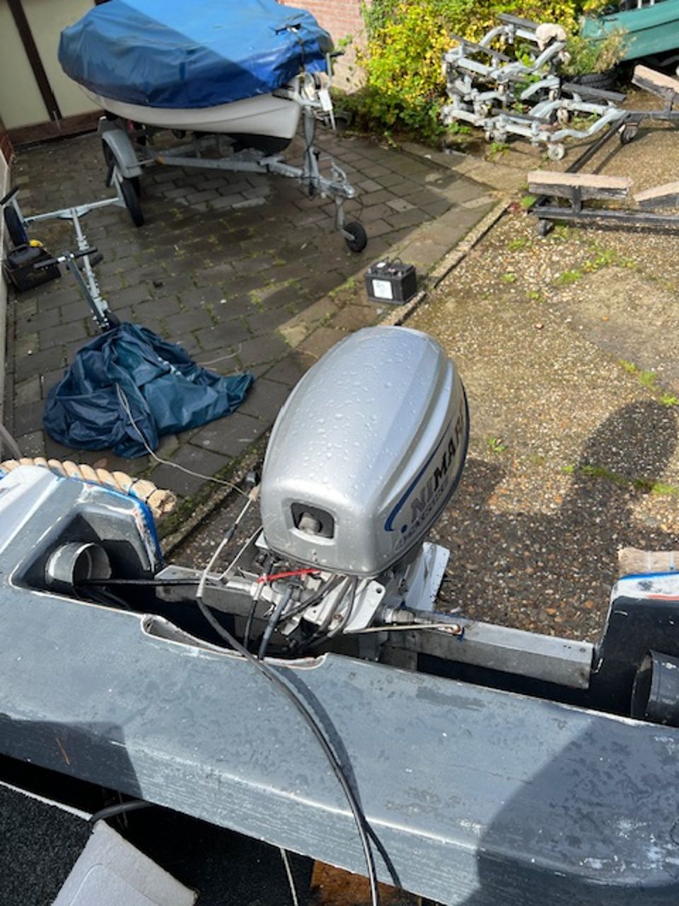 Sportboot 4,3m 2000 – compleet met trailer en motor - Foto 8