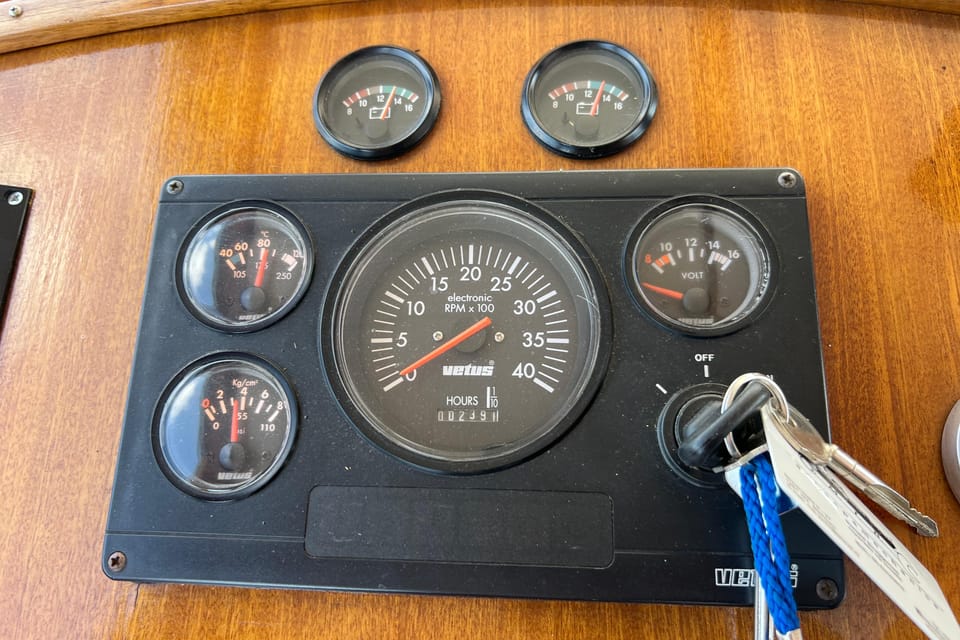 Kruiser Polyflash 950 (1972) – Dieselkruiser met 239 uur - Foto 31