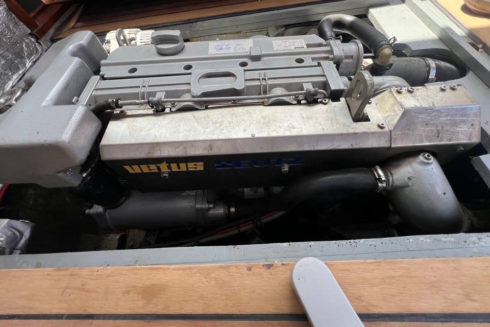 Kruiser Polyflash 950 (1972) – Dieselkruiser met 239 uur - Foto 33