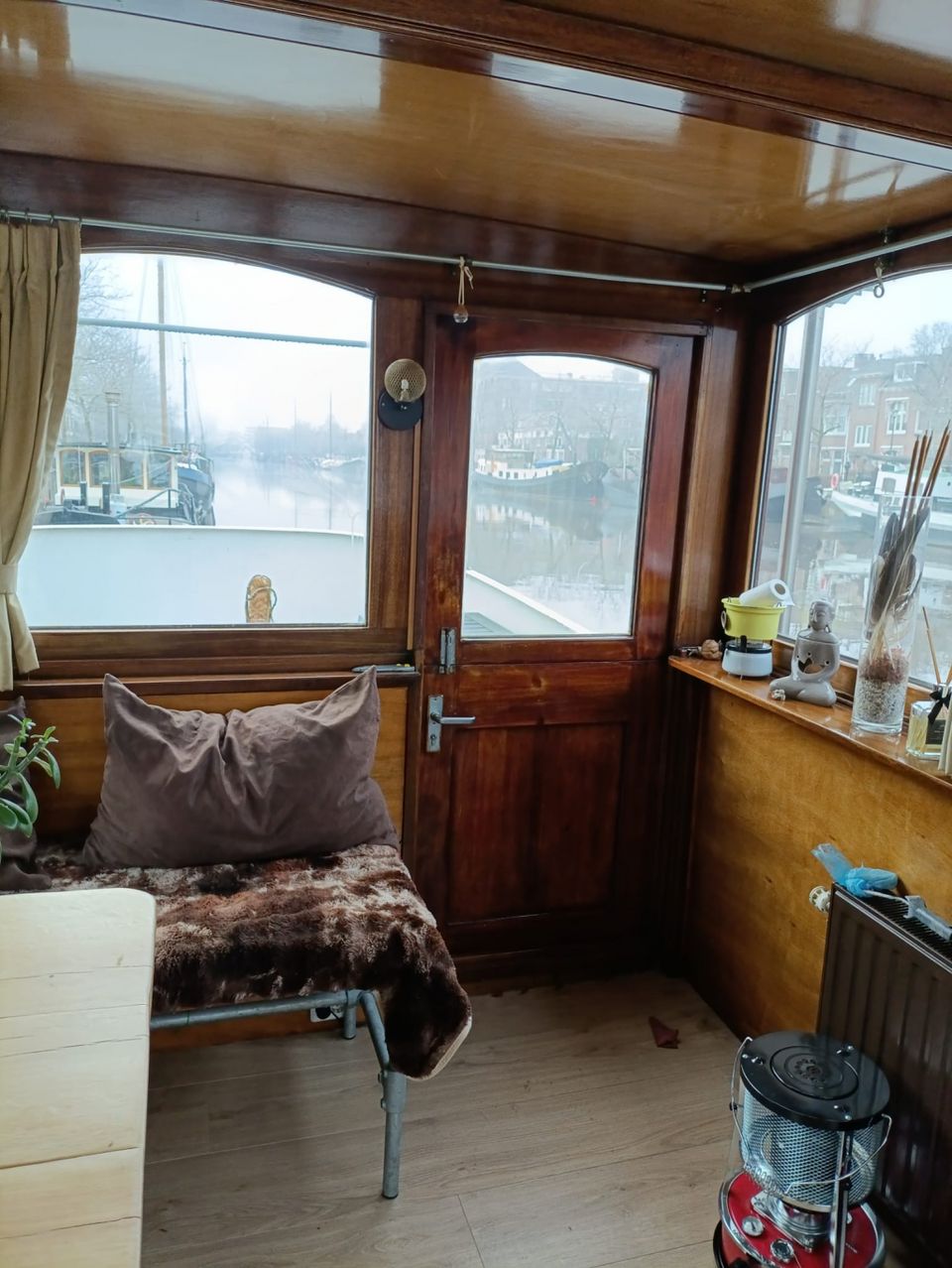 Luxemotor Woonschip 1926 – 27m voormalige beurtvaarder - Foto 13