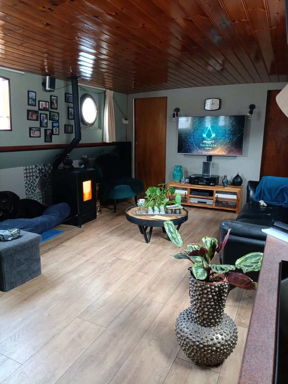 Luxemotor Woonschip 1926 – 27m voormalige beurtvaarder - Foto 19